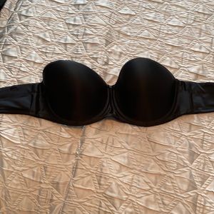 Black strapless bra 32 DD